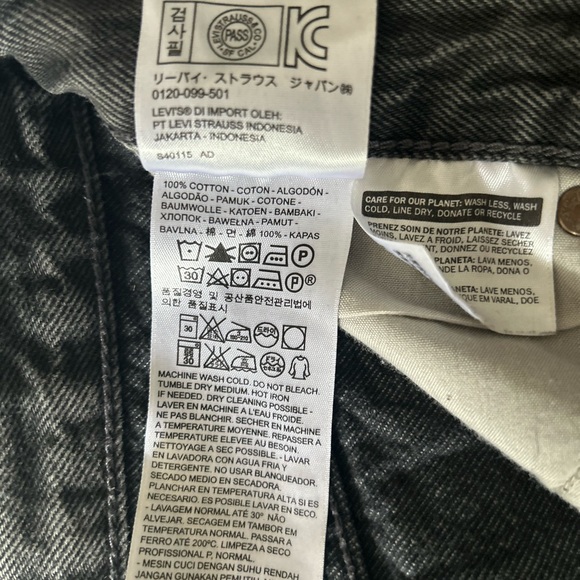 Levi’s 100% cotton Wedgie Fit Ankle Jeans in Distressed Grey, size 26 - Picture 10 of 10